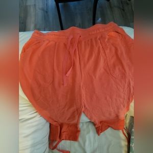 Cute capri pants